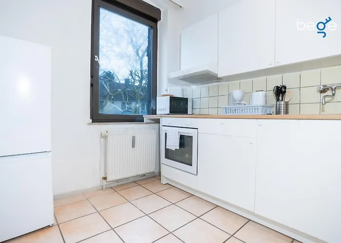 Bege Minimalstay Lägenhet