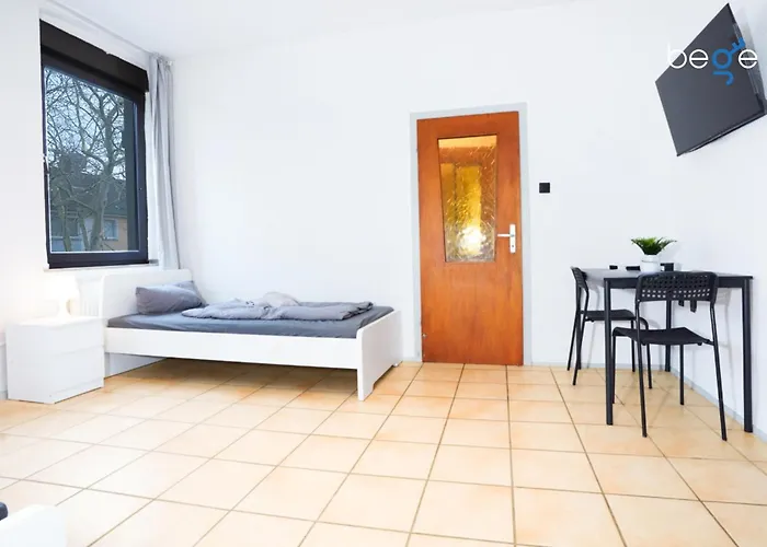 Bege Minimalstay *